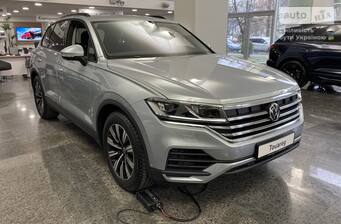 Volkswagen Touareg 2025 Silver