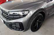 Volkswagen Touareg R-Line Platinum 3
