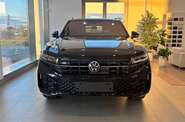 Volkswagen Touareg R-Line Platinum 1