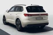 Volkswagen Touareg R-Line Platinum 1