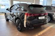 Volkswagen Touareg R-Line Platinum 1