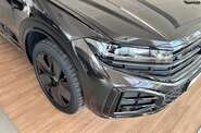Volkswagen Touareg R-Line Platinum 1
