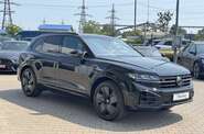 Volkswagen Touareg R-Line Platinum 4