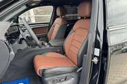 Volkswagen Touareg R-Line Platinum 1