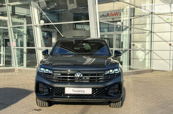 Volkswagen Touareg 2025 R-Line Platinum 3