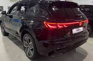 Volkswagen Touareg R-Line Platinum 1