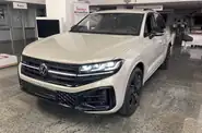Volkswagen Touareg R-Line Platinum 1