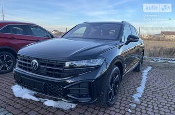 Volkswagen Touareg 2025 R-Line Platinum 3