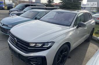 Volkswagen Touareg 2025 R-Line Platinum 3