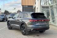 Volkswagen Touareg R-Line Platinum 1
