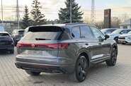 Volkswagen Touareg R-Line Platinum 1