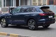 Volkswagen Touareg R-Line Platinum