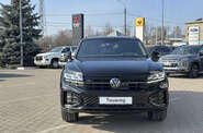 Volkswagen Touareg R-Line Platinum 3
