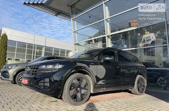 Volkswagen Touareg 2025 R-Line Platinum 1