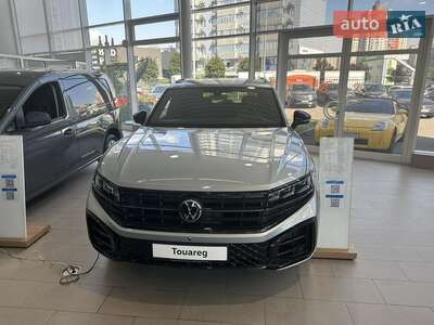 Volkswagen Touareg R-Line Platinum 1 3.0 TDI AT (286 к.с.) AWD 2025