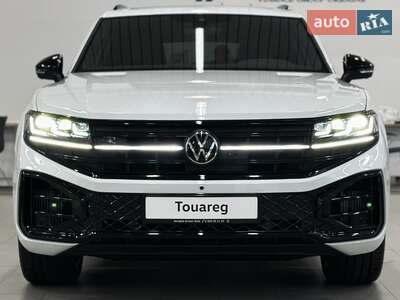 Volkswagen Touareg 2025 R-Line Platinum 4