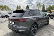 Volkswagen Touareg R-Line Platinum 3