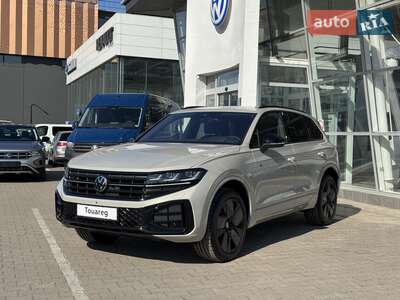 Volkswagen Touareg 2025 R-Line Platinum 1