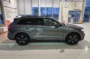 Volkswagen Touareg R-Line Platinum 1
