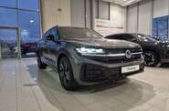Volkswagen Touareg R-Line Platinum 1
