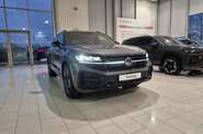 Volkswagen Touareg R-Line Platinum 1
