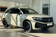 Volkswagen Touareg R-Line Platinum 3