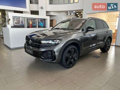 Volkswagen Touareg 2025 R-Line Platinum 1