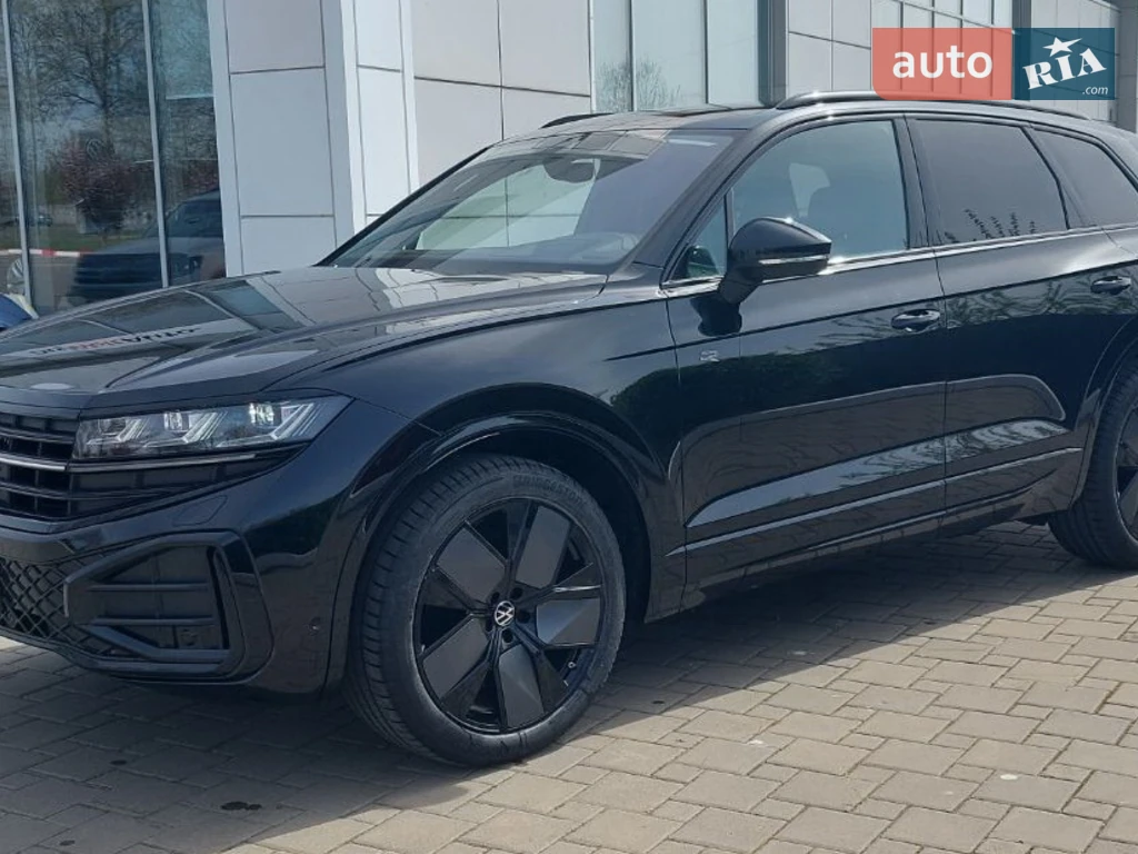 Volkswagen Touareg R-Line Platinum 1