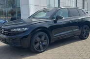 Volkswagen Touareg R-Line Platinum 1