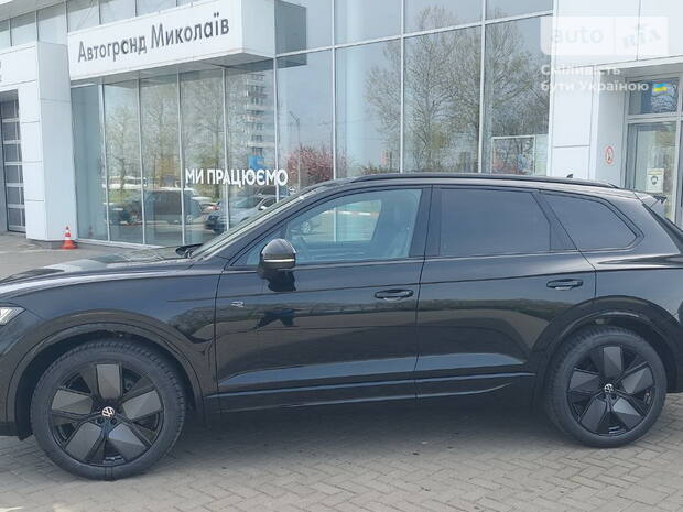 Кроссовер Volkswagen Touareg 2025 в Николаев Кроссовер Volkswagen Touareg 2025 в Николаев