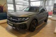 Volkswagen Touareg R-Line Platinum 2