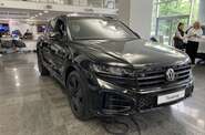 Volkswagen Touareg R-Line Platinum 1