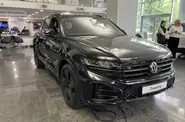 Volkswagen Touareg R-Line Platinum 1