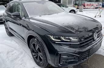 Volkswagen Touareg 2025 R-Line Platinum 3