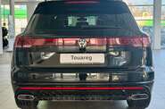 Volkswagen Touareg R-Line Platinum 3