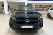 Volkswagen Touareg R-Line Platinum 4