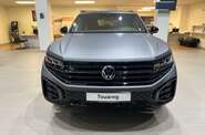Volkswagen Touareg R-Line Platinum 2