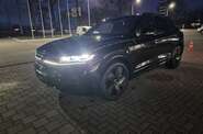 Volkswagen Touareg R-Line Platinum 3