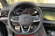Volkswagen Touareg R-Line Platinum 1