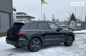 Volkswagen Touareg 2025 R-Line Platinum 1