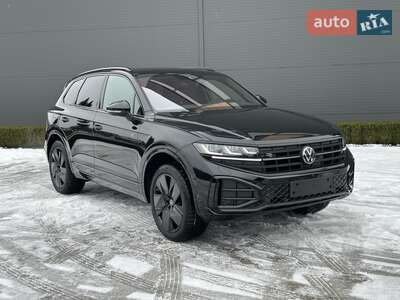 Volkswagen Touareg 2025 R-Line Platinum 1