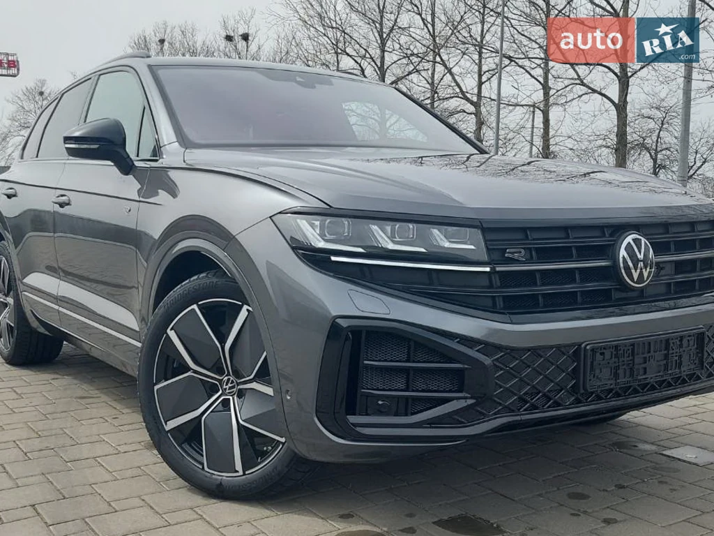 Volkswagen Touareg R-Line Platinum 1