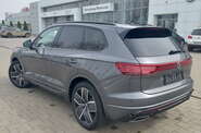 Volkswagen Touareg R-Line Platinum 1
