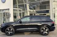 Volkswagen Touareg R-Line Platinum