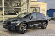 Volkswagen Touareg R-Line Platinum 3