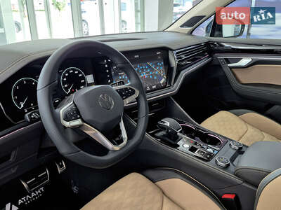 Volkswagen Touareg 2026 R-Line Platinum 1