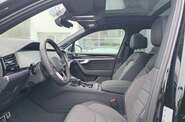 Volkswagen Touareg R-Line Platinum 1