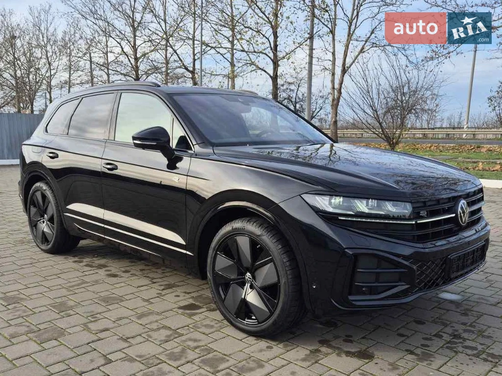 Volkswagen Touareg R-Line Platinum 3