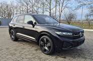 Volkswagen Touareg R-Line Platinum 3