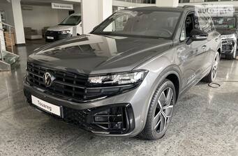 Volkswagen Touareg 2026 R-Line Platinum 1